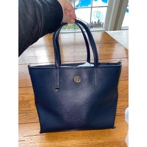 NAVY TORY BURCH PURSE